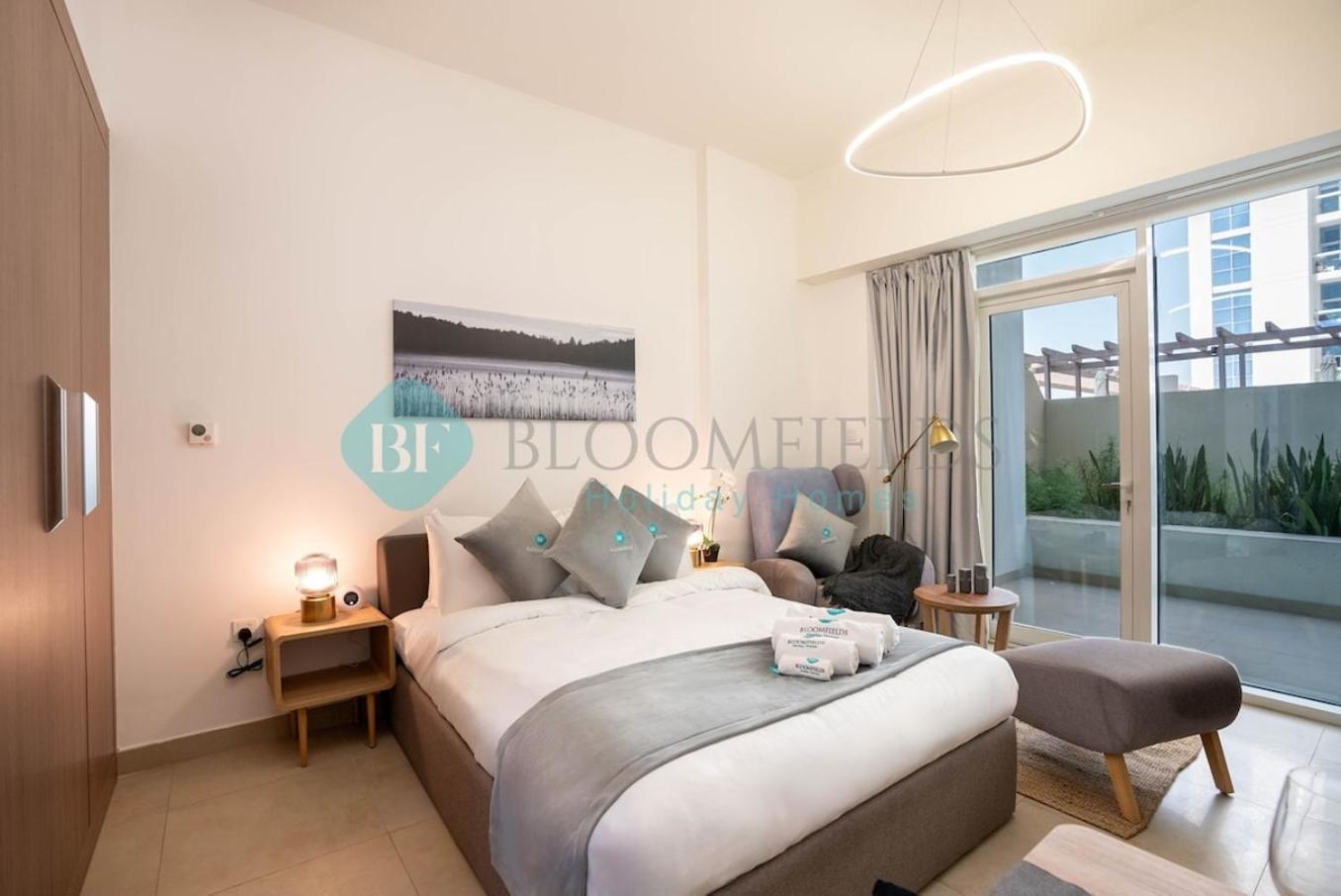 Apartmán Bloomfields Stu Farishta Alfurjan Near Metro Dubaj Exteriér fotografie